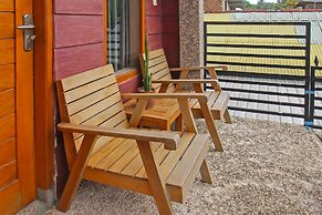 OYO 92558 Bale Datu Homestay Near Lapangan Bulutangkis By'u Badminton