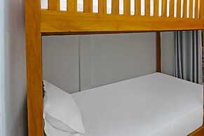 OYO 92558 Bale Datu Homestay Near Lapangan Bulutangkis By'u Badminton