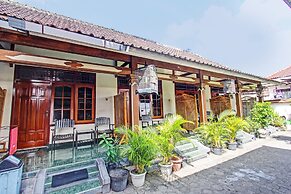 OYO 92560 Astri Homestay