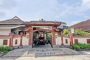 OYO 92560 Astri Homestay