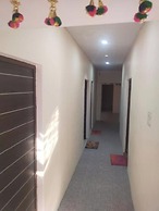 Goroomgo Banaras Residency Varanasi