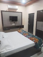 Goroomgo Banaras Residency Varanasi
