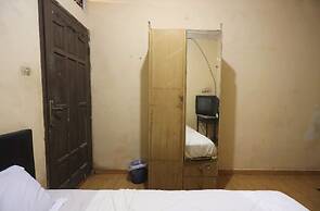 SPOT ON 92569 Anto Homestay SyariahNearPelabuhan Feri Harbor Bay