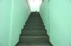 SPOT ON 92569 Anto Homestay SyariahNearPelabuhan Feri Harbor Bay