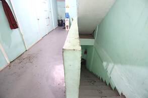 SPOT ON 92569 Anto Homestay SyariahNearPelabuhan Feri Harbor Bay