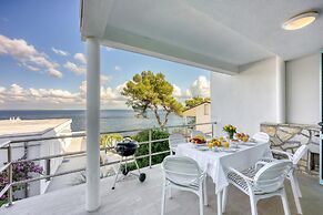 Valdarke Seaside Apartment