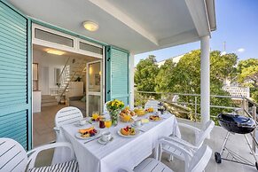 Valdarke Seaside Apartment
