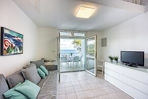 Valdarke Seaside Apartment