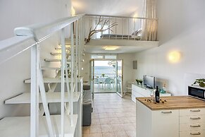 Valdarke Seaside Apartment