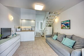Valdarke Seaside Apartment