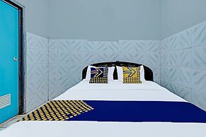 SPOT ON 91915 Homestay Superman