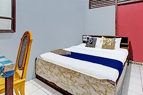 SPOT ON 91915 Homestay Superman