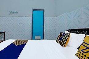 SPOT ON 91915 Homestay Superman