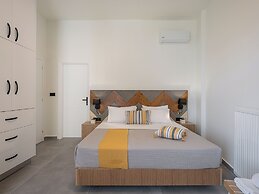 Elia Seaside Deluxe Apartment