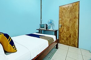 SPOT ON 91916 Joglo Doyong Homestay Syariah