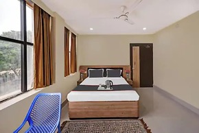 Goroomgo Moonlight Guest House Bhubaneswar