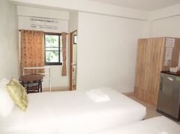 Rena House Chiang Mai