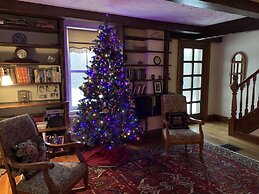 Sawyer's Creek Bed and Breakfast