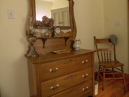 Sawyer's Creek Bed and Breakfast