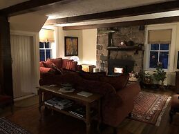 Sawyer's Creek Bed and Breakfast