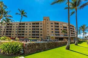 Menehune Shores #209 2 Bedroom Condo by Redawning