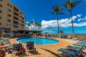 Menehune Shores #209 2 Bedroom Condo by RedAwning