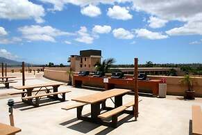 Menehune Shores #209 2 Bedroom Condo by RedAwning