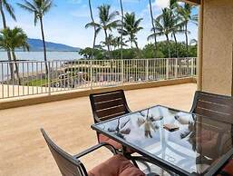 Menehune Shores #209 2 Bedroom Condo by RedAwning
