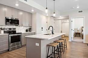 Lagoon Breeze 2 Bedroom Condo