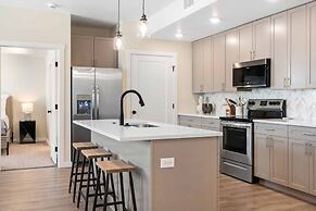 Lagoon Breeze 2 Bedroom Condo