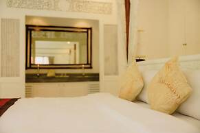 Villa Raya Private Pool Villas Resort