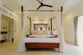 Villa Raya Private Pool Villas Resort