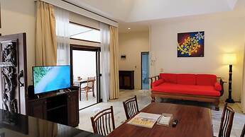 Villa Raya Private Pool Villas Resort