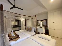 Villa Raya Private Pool Villas Resort