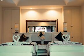 Villa Raya Private Pool Villas Resort