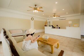 Villa Raya Private Pool Villas Resort