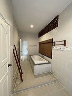 Villa Raya Private Pool Villas Resort