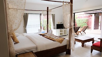 Villa Raya Private Pool Villas Resort