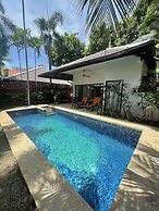 Villa Raya Private Pool Villas Resort