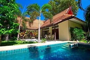Villa Raya Private Pool Villas Resort