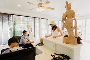 Villa Raya Private Pool Villas Resort