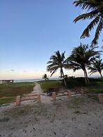 Maravilhosa casa pé na areia em Itamaracá