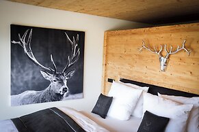 Platzhirsch First Class Living