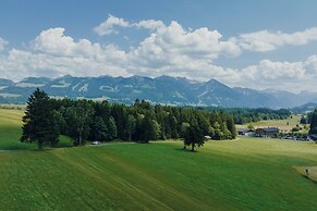 Platzhirsch First Class Living