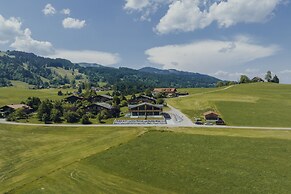 Platzhirsch First Class Living