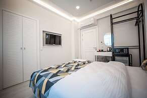 Megalos Galata Hotel