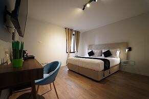 SOHO Piaggiarelle by Dasso