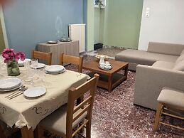 Yanni's Urban Residence