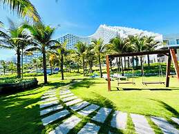 Cam Ranh Nha Trang Seaview Condotel