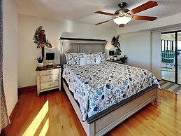 Oceanfront Penthouse #11b